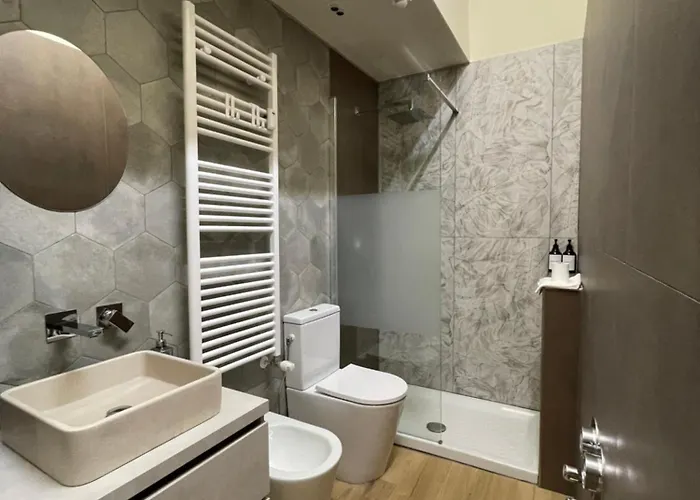 Pomelia House Апартаменты *